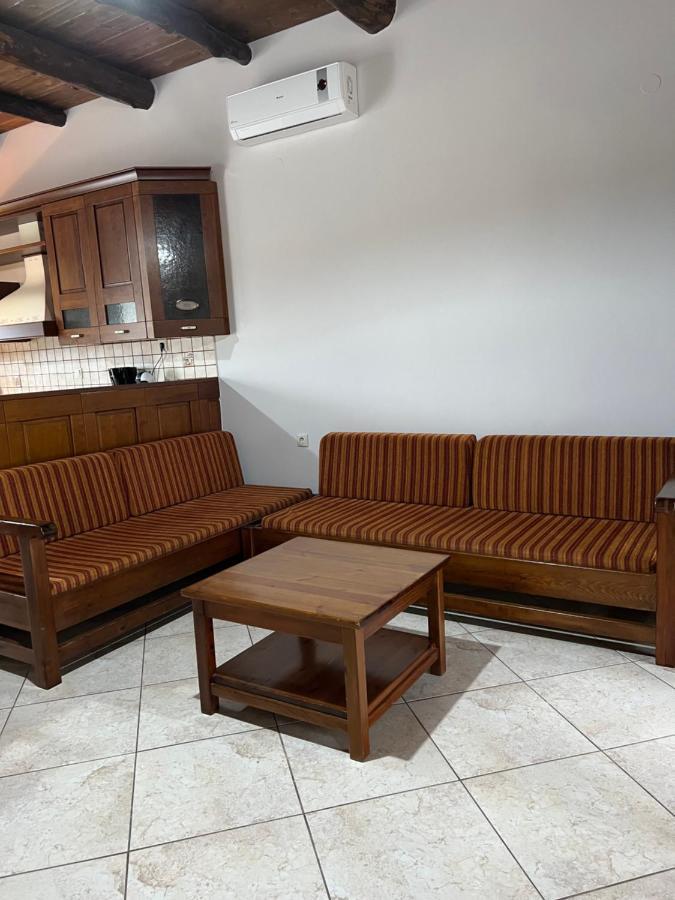 Serenity Resort Vrísai 외부 사진